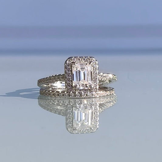 Regal Halo Ring Set